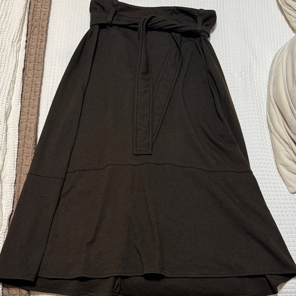 Vince Olive Green Wool Belted Skirt size 6 - Picture 4 of 8